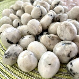 Mesečev kamen | Lotus4u.si